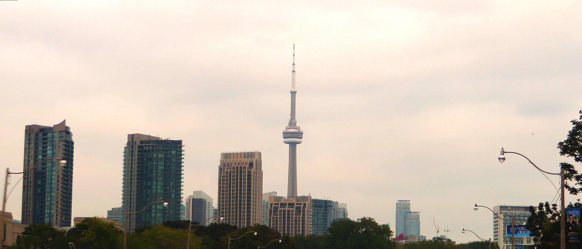 Toronto harbour looking toward the downtown skyline and the tower